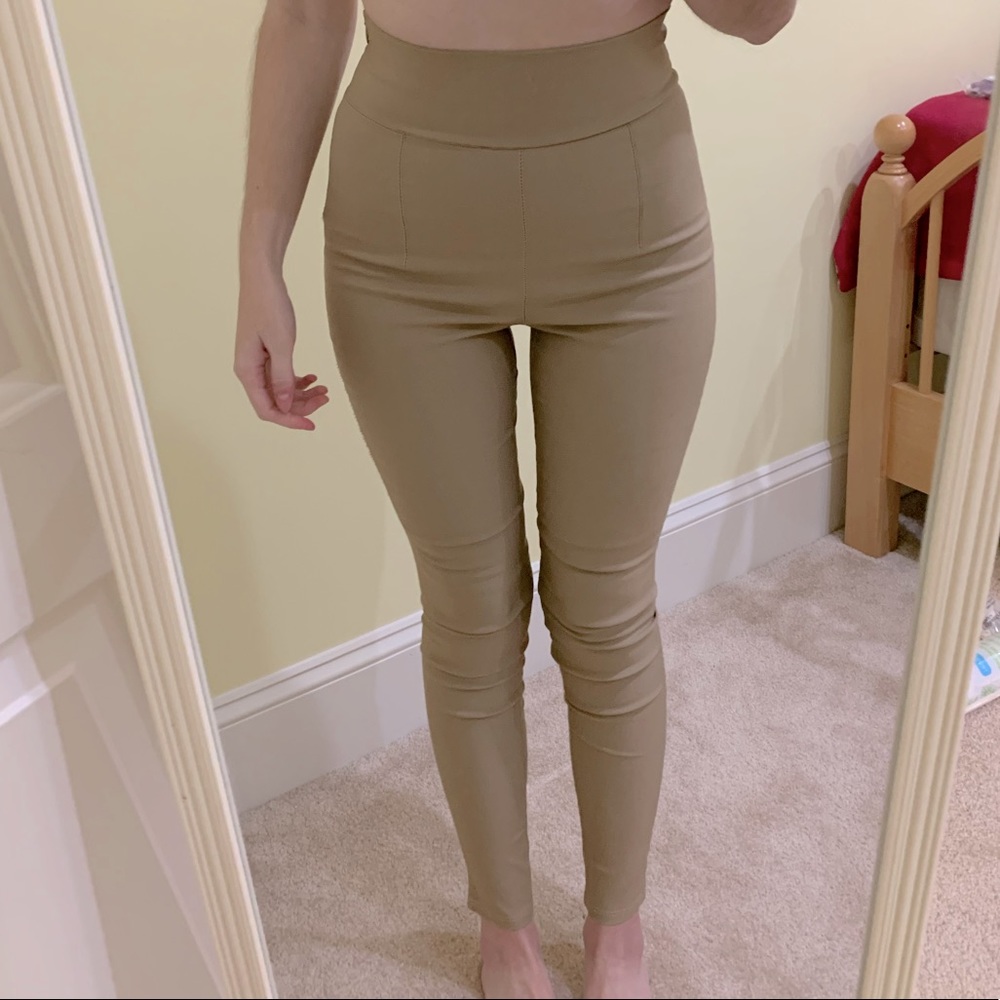 Nwot Fashion Nova ponte skinny pants